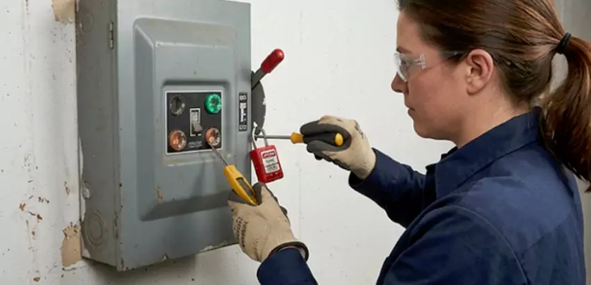 Motion Sensor Light Switch Replacement in Roswell